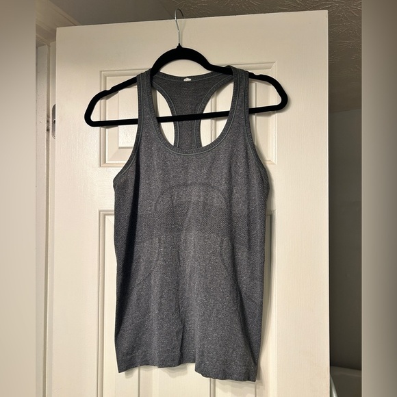 Lululemon Swiftly Grey Sz 6 - Picture 2 of 9